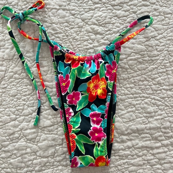 SOLD • HEAVY MANNERS ‘BLUE LAGOON’ SET - Picture 8 of 14